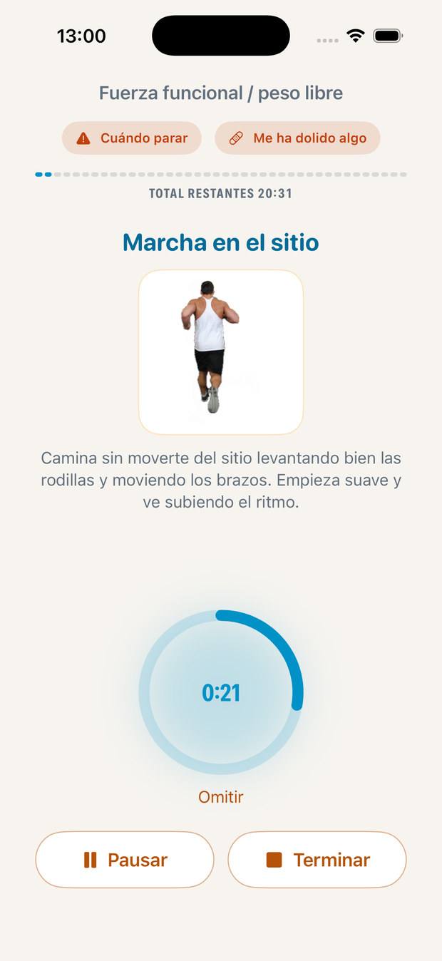 Pantalla del entreno en marcha con la demostración del ejercicio, la técnica y la cuenta atrás.